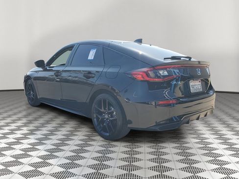 Certified 2025 Honda Civic Sport image 4