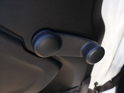 Used 2024 Jeep Gladiator Sport image 12