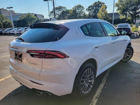 Used 2023 Maserati Grecale GT image 7