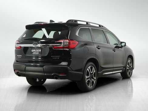 Used 2023 Subaru Ascent Limited w/ Technology Package AWD/4WD image 5