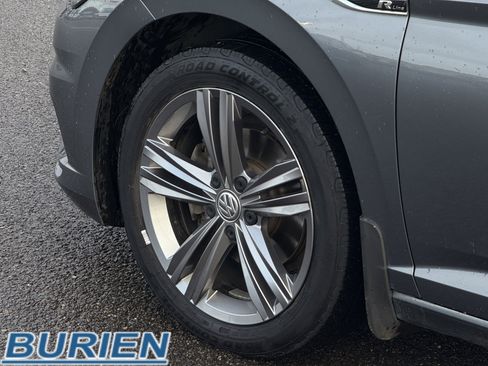 Used 2020 Volkswagen Jetta R-Line image 30