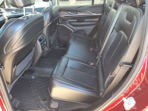 Used 2022 Jeep Grand Cherokee Limited 4xe AWD/4WD image 11