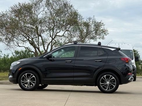 Used 2021 Buick Encore GX Select AWD/4WD image 2