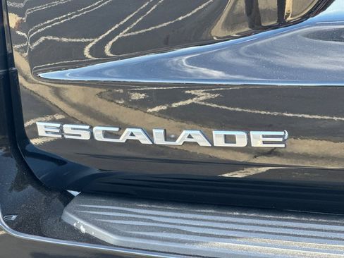 Certified 2024 Cadillac Escalade ESV Premium Luxury Platinum image 55