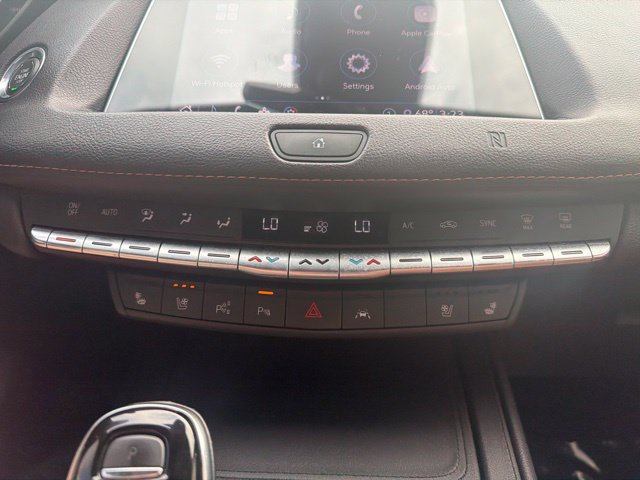 Used 2020 Cadillac XT4 Premium Luxury w/ Enhanced Visibility Package FWD image 38