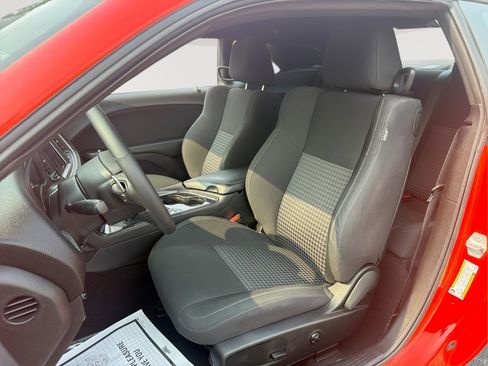 Used 2019 Dodge Challenger R/T w/ Blacktop Package RWD image 13