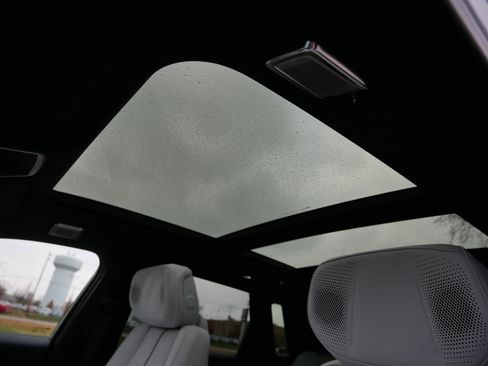 New 2026 Cadillac Lyriq Premium Luxury image 27