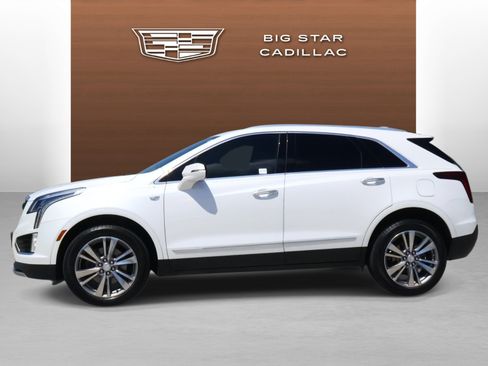 Used 2024 Cadillac XT5 Premium Luxury FWD image 2