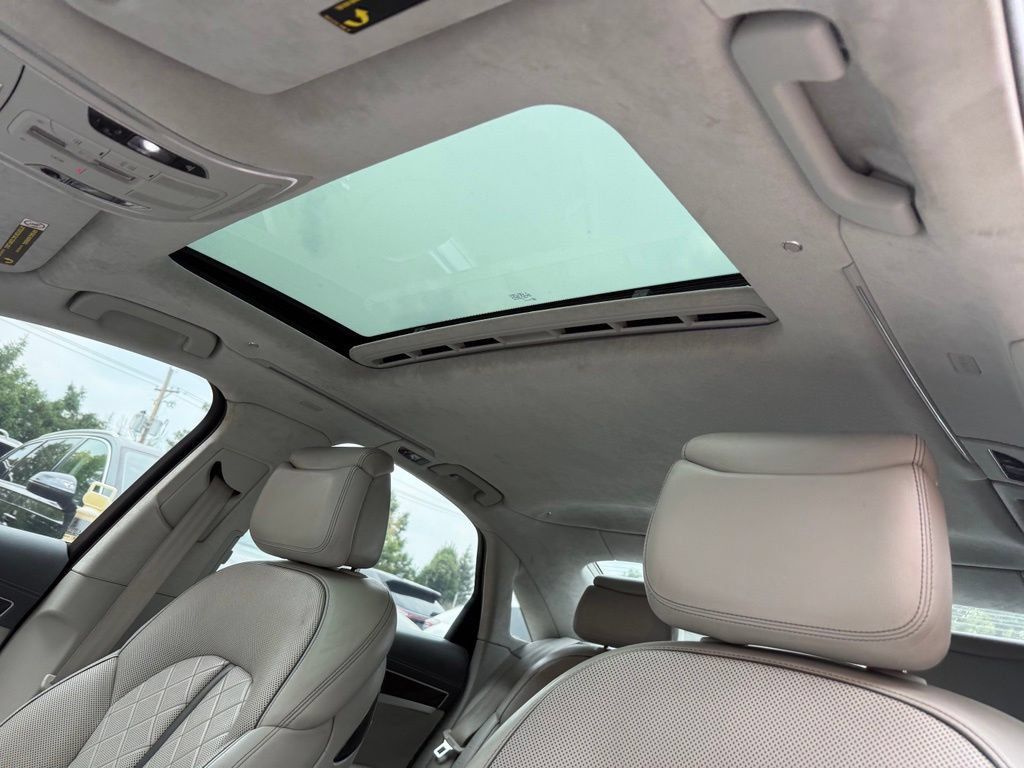 Used 2013 Audi S8 AWD/4WD image 14