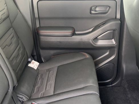 New 2026 Nissan Frontier PRO-4X w/ Pro-4x Convenience Package image 13