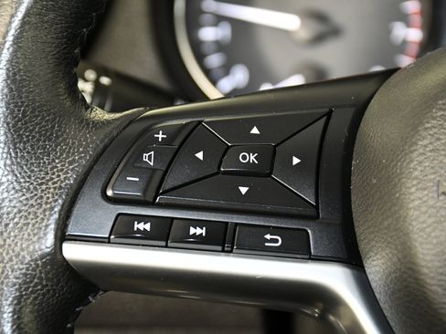 Used 2019 Nissan Rogue S w/ Special Edition Package image 21