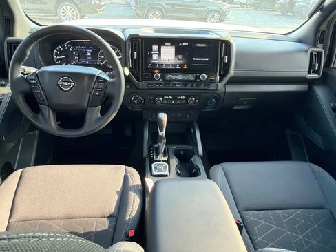 Used 2026 Nissan Frontier SV w/ SV Convenience Package AWD/4WD image 15