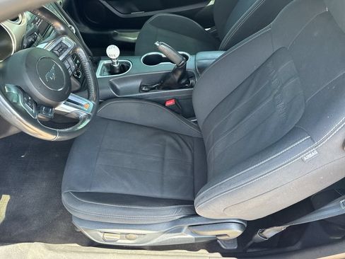 Used 2021 Ford Mustang GT RWD image 23