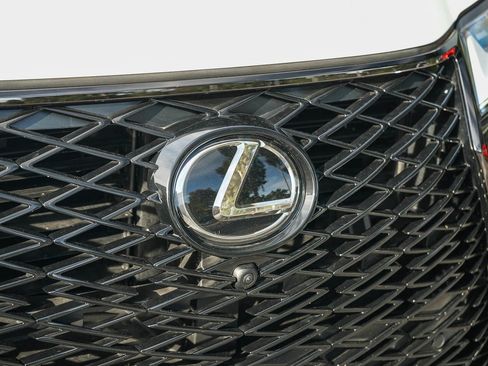 Used 2024 Lexus LX 600 F Sport AWD/4WD image 9