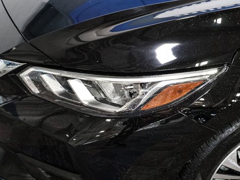 Used 2021 Nissan Sentra SV image 14