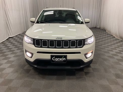 Used 2021 Jeep Compass Latitude AWD/4WD image 12