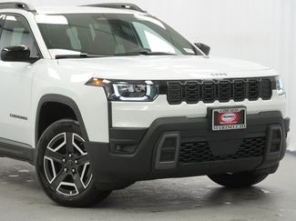 New 2026 Jeep Cherokee Laredo video 3