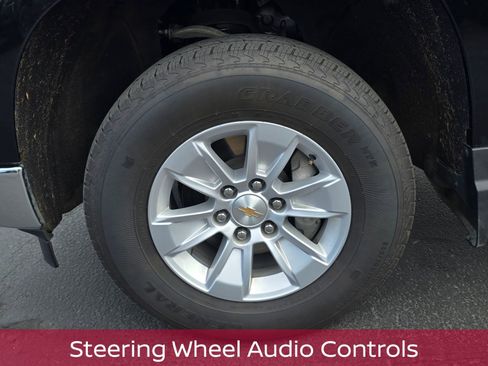 Used 2025 Chevrolet Silverado 1500 LT AWD/4WD image 10