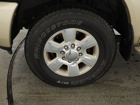 Used 2015 RAM 3500 Laramie Longhorn AWD/4WD image 5