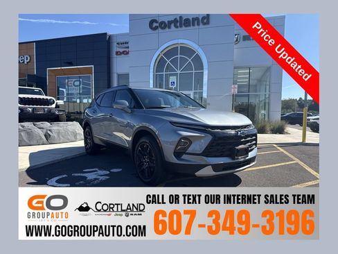 Used 2026 Chevrolet Blazer LT w/ Convenience Package AWD/4WD image 1