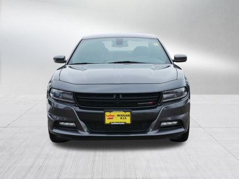 Used 2018 Dodge Charger GT image 2