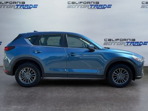 Used 2021 MAZDA CX-5 Sport FWD image 4