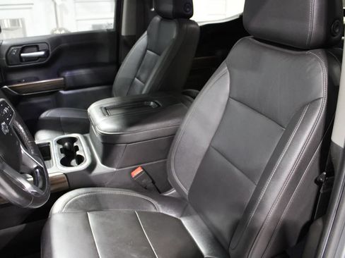Used 2021 Chevrolet Silverado 1500 LT Trail Boss w/ Convenience Package II AWD/4WD image 8