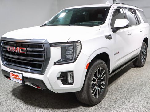 Used 2023 GMC Yukon AT4 w/ AT4 Premium Plus Package AWD/4WD image 37