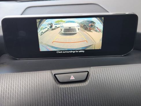 Used 2026 MAZDA CX-90 3.3 Turbo w/ Select Package image 13