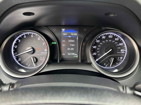 Used 2021 Toyota Camry SE w/ Convenience Package image 41