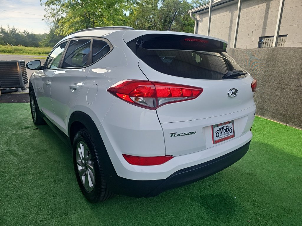 Used 2016 Hyundai Tucson SE w/ Option Group 02 AWD/4WD image 6