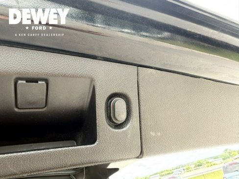 Used 2020 Chevrolet Suburban LT AWD/4WD image 29