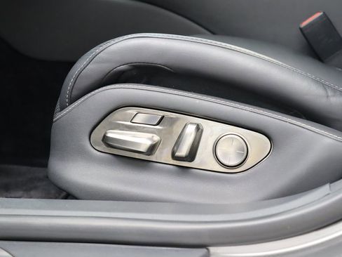 Used 2019 Lexus LS 500 w/ Interior Upgrade Package RWD image 15