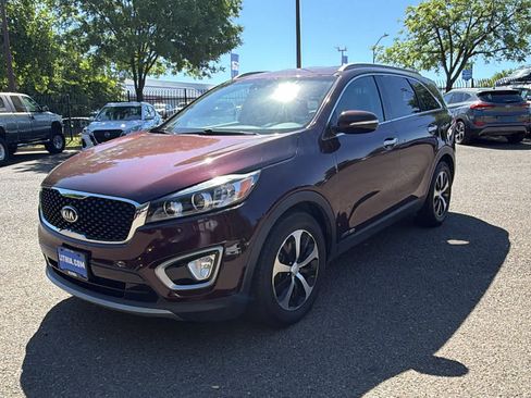 Used 2017 Kia Sorento EX w/ EX V6 Premium Package AWD/4WD image 1