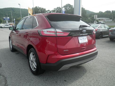 Certified 2024 Ford Edge SEL AWD/4WD image 5