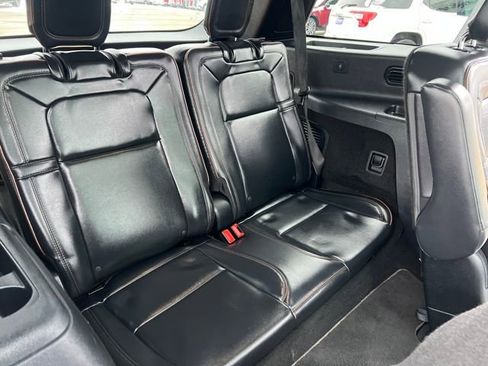 Used 2025 Lincoln Aviator Black Label w/ Black Label Special Edition image 19