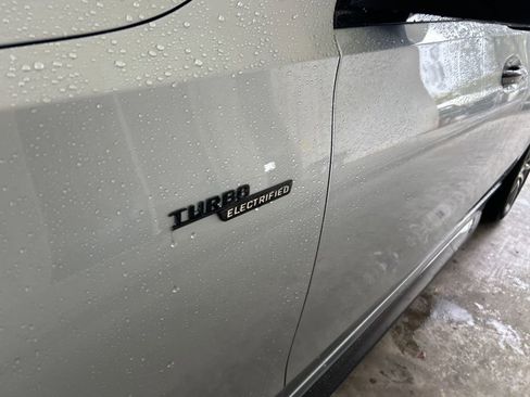 Used 2024 Mercedes-Benz C 43 AMG 4MATIC Sedan image 15