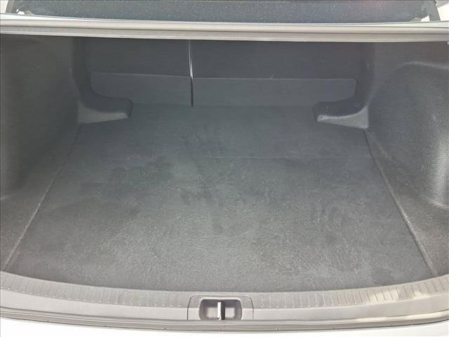 Used 2024 Toyota Corolla LE FWD image 6
