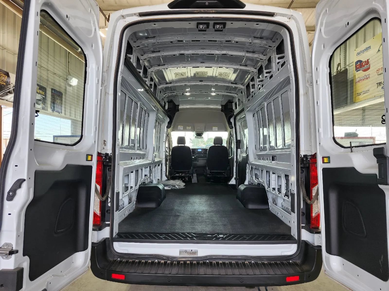 Used 2021 Ford Transit 350 148 High Roof Extended DRW RWD image 6