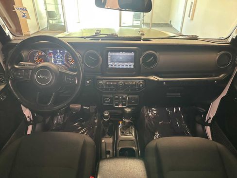 Used 2020 Jeep Wrangler Unlimited Sport AWD/4WD image 11