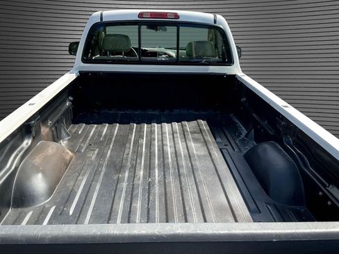 Used 2003 Toyota Tundra 2WD Regular Cab w/ All Weather Guard Pkg image 7