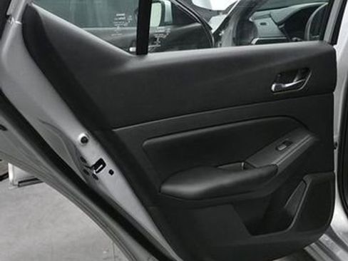 Used 2021 Nissan Altima 2.5 S FWD image 14