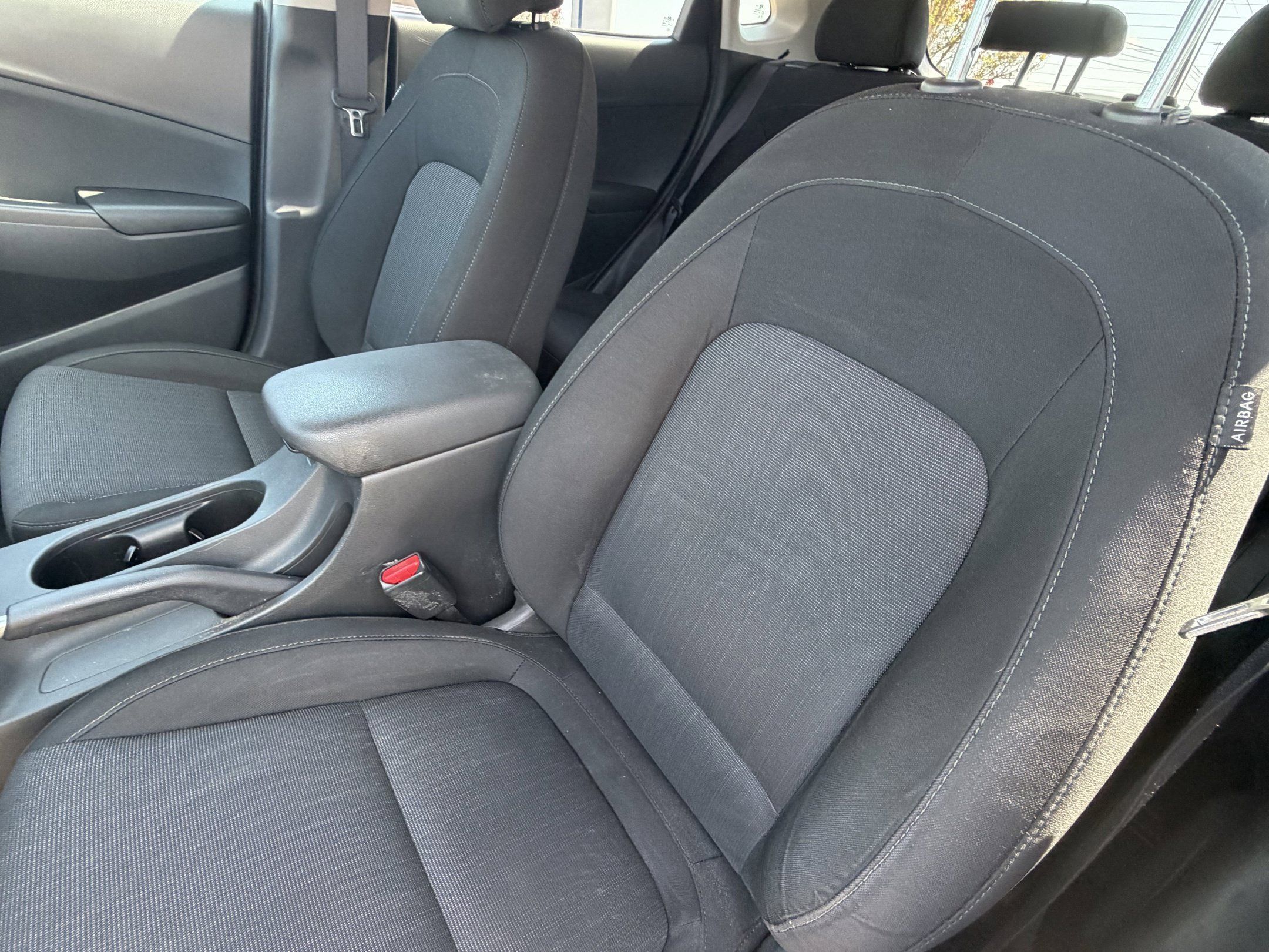 Used 2023 Hyundai Kona SEL AWD/4WD image 24