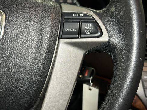 Used 2011 Honda Accord EX-L image 26