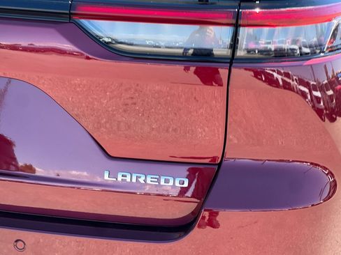 New 2026 Jeep Grand Cherokee Laredo X AWD/4WD image 8