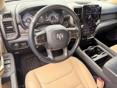 Used 2019 RAM 1500 Limited AWD/4WD image 19