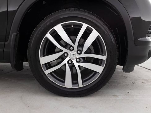 Used 2018 Honda Pilot Elite image 18