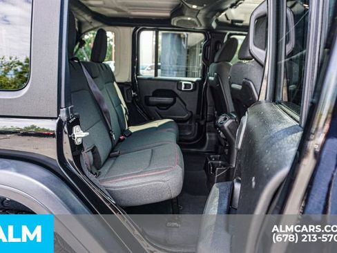 Used 2024 Jeep Wrangler Rubicon image 22