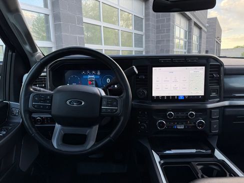 Used 2024 Ford F350 Lariat w/ Lariat Ultimate Package AWD/4WD image 40