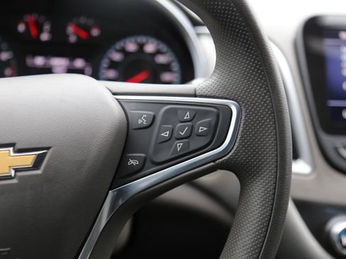 Used 2022 Chevrolet Malibu LT image 10